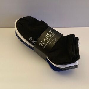 2xist Men's Assorted Socks Set - Black, White, Gray, Blue Size 10-13